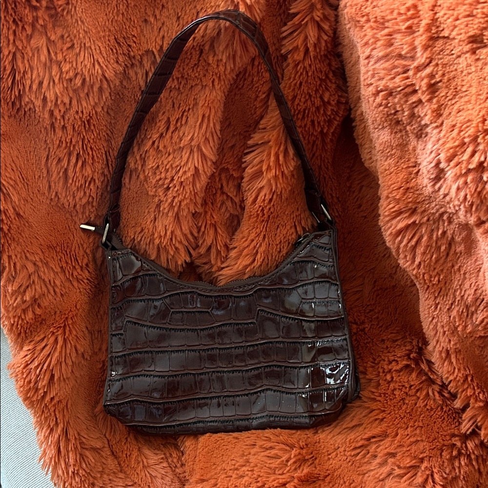 Classic Brown Crocodile-Embossed Shoulder Bag